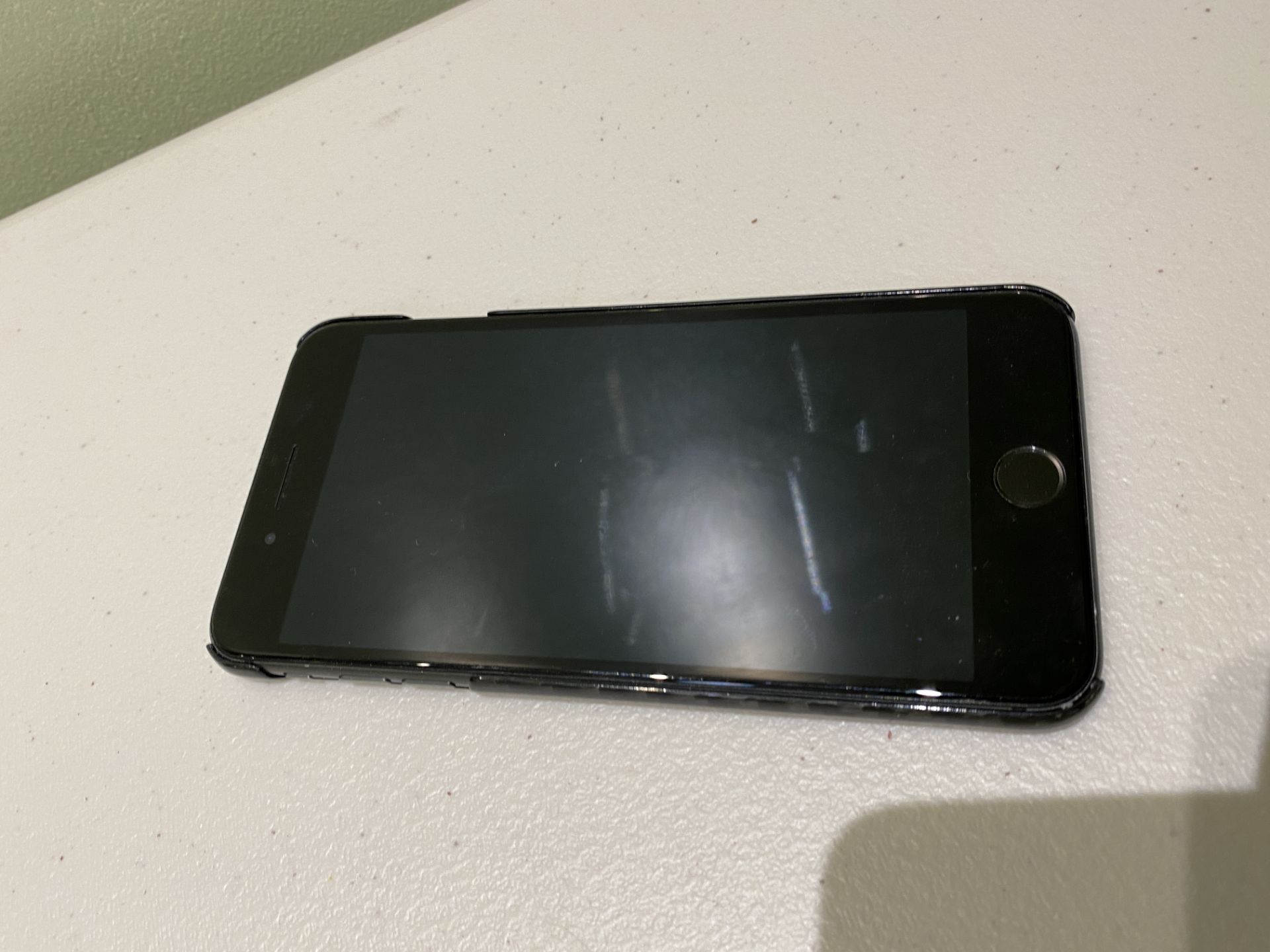 Apple Iphone 6 Plus 64 GB - Black - Had New Screen Fitted, Which is Now Unresponsive - Has Been Fact - Image 4 of 5