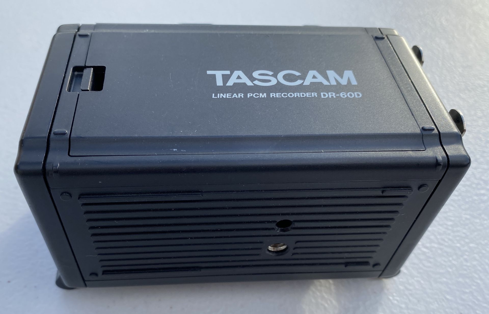 Tascam Linear PCM Recorder DR-60D, Swrial No.0060771 - Image 4 of 10