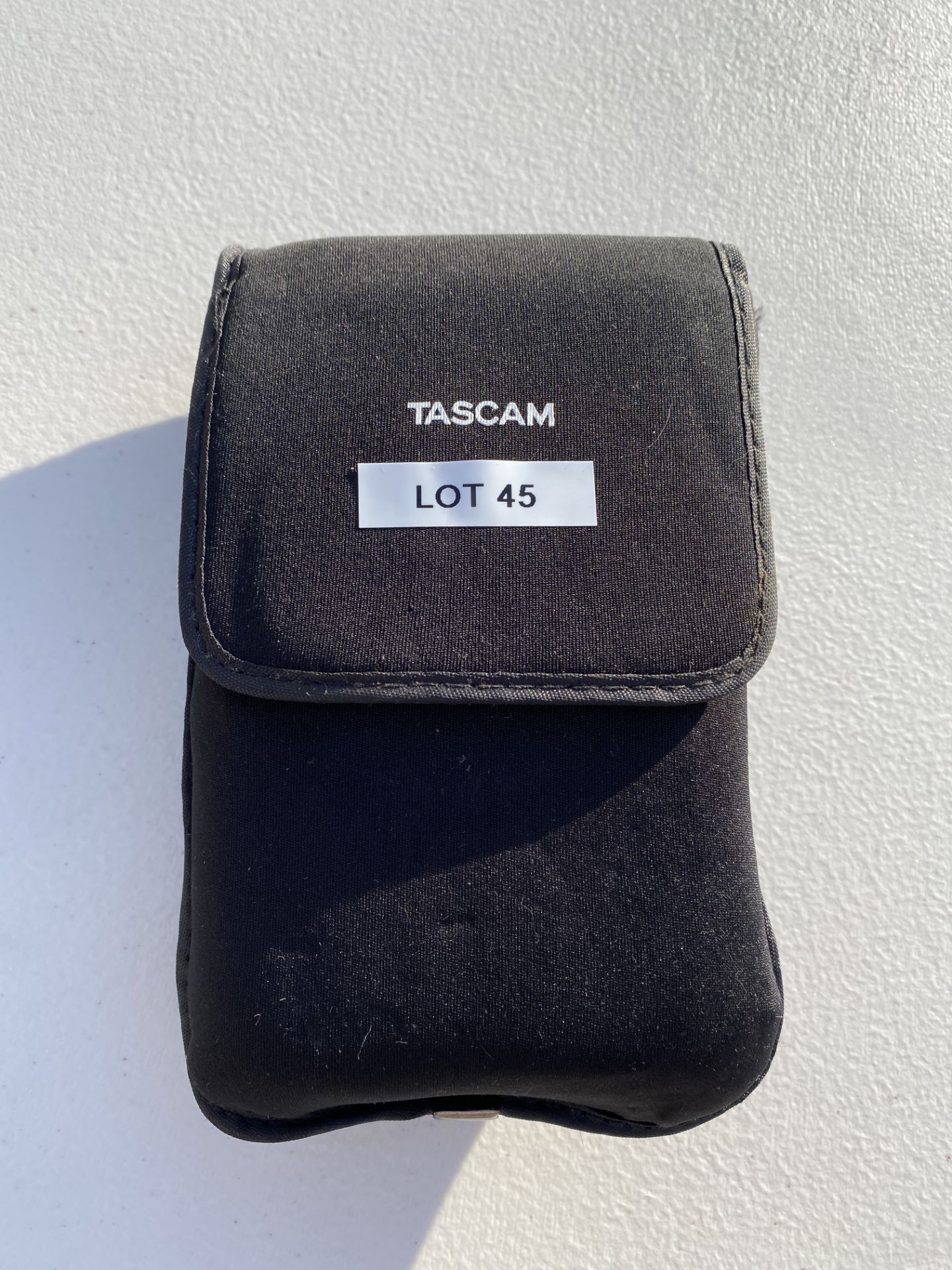 Tascam DR-100Mk II Linear PCM Recorder, with Remote Control with Cover and Carry Case, Serial No. - Image 13 of 13