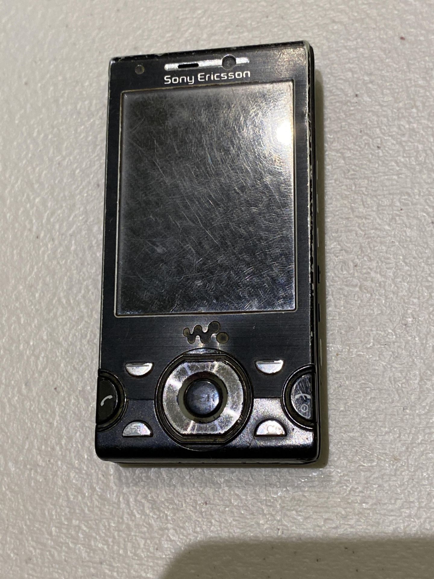 Sony Ericsson Mobile Phone - No Charger