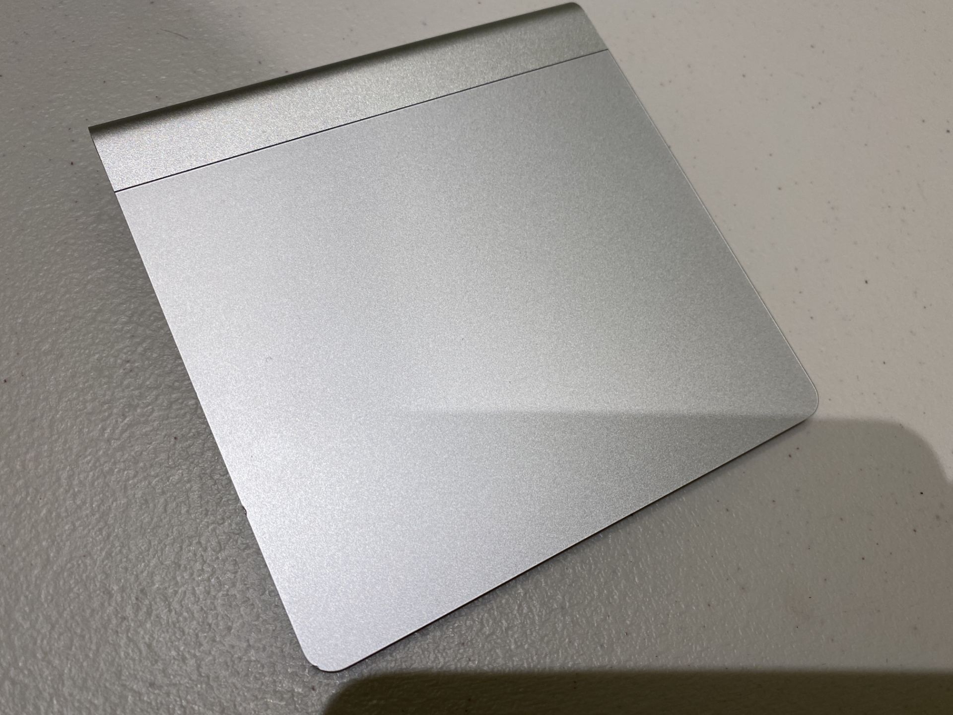 Apple Wireless Multi touch Magic Trackpad, Silver