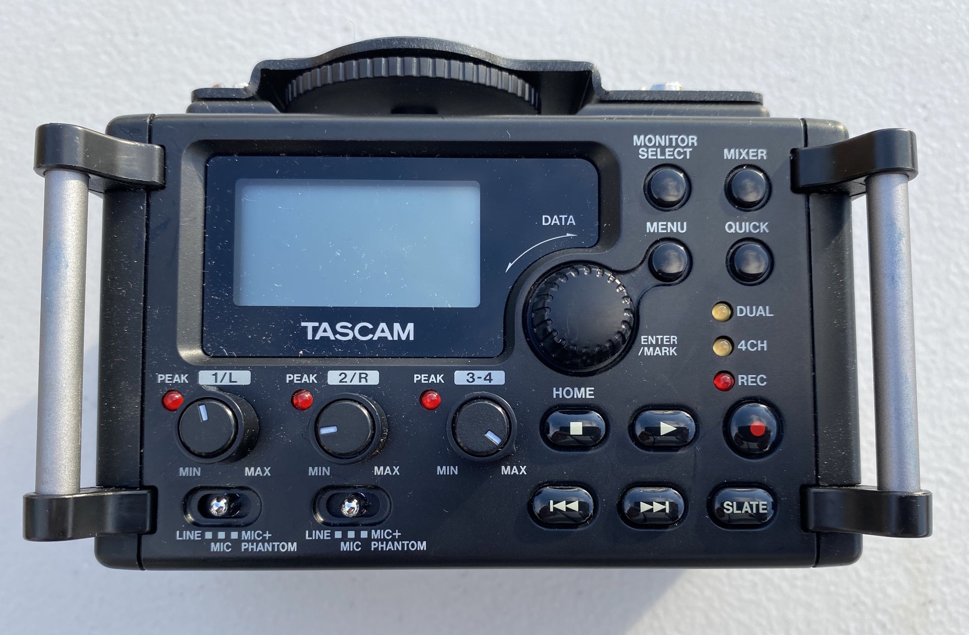 Tascam Linear PCM Recorder DR-60D, Swrial No.0060771 - Image 2 of 10