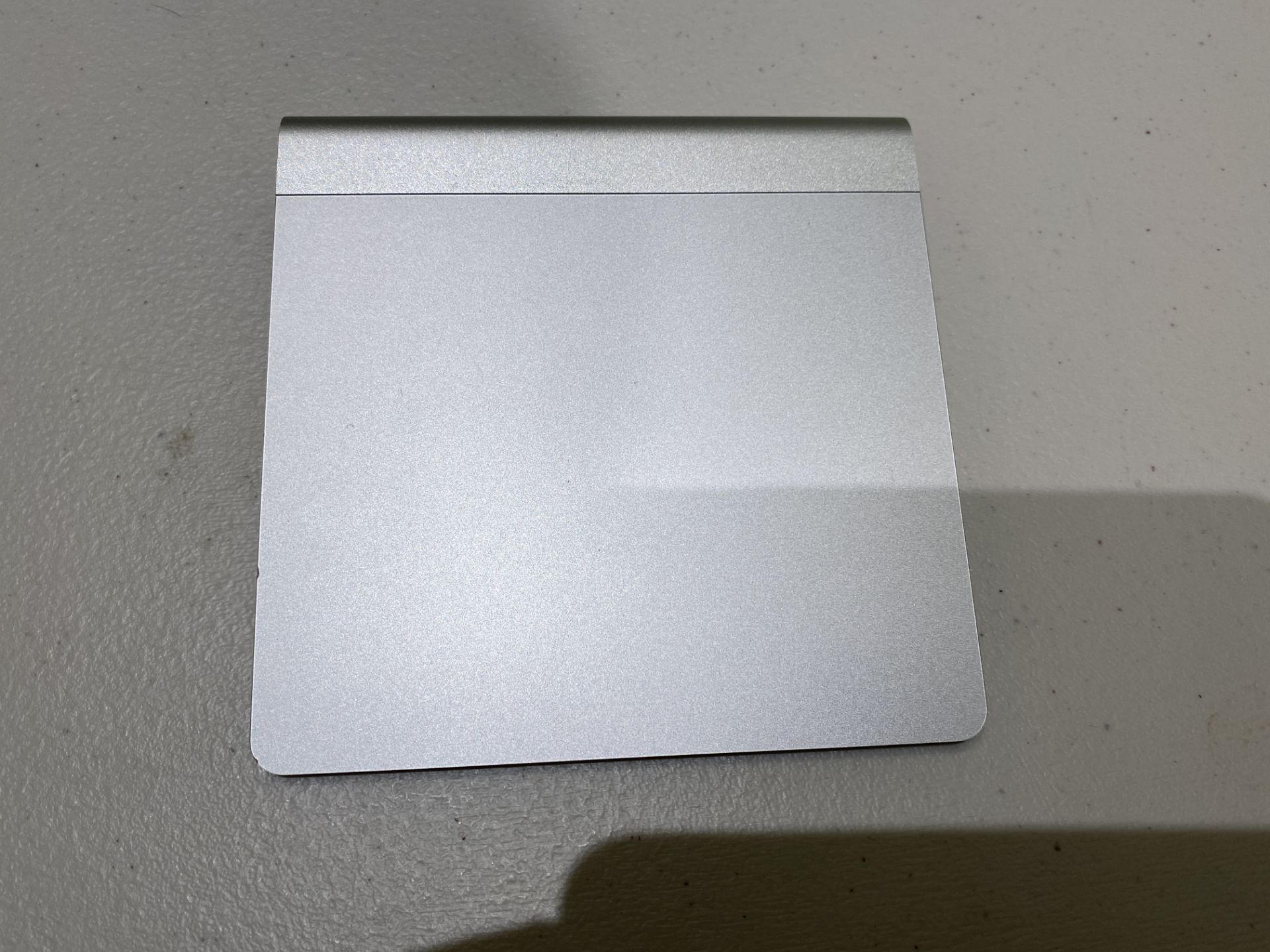 Apple Wireless Multi touch Magic Trackpad, Silver - Image 5 of 6