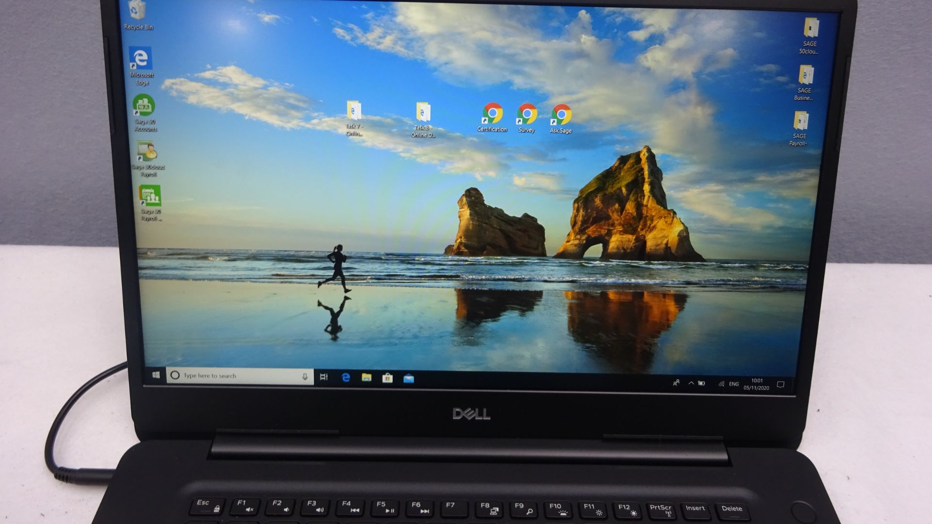 Dell Vostro 15 5581 Grey Display 15.6" Full HD Display Performance I5 15/8265U Processor 8GB - Image 3 of 10