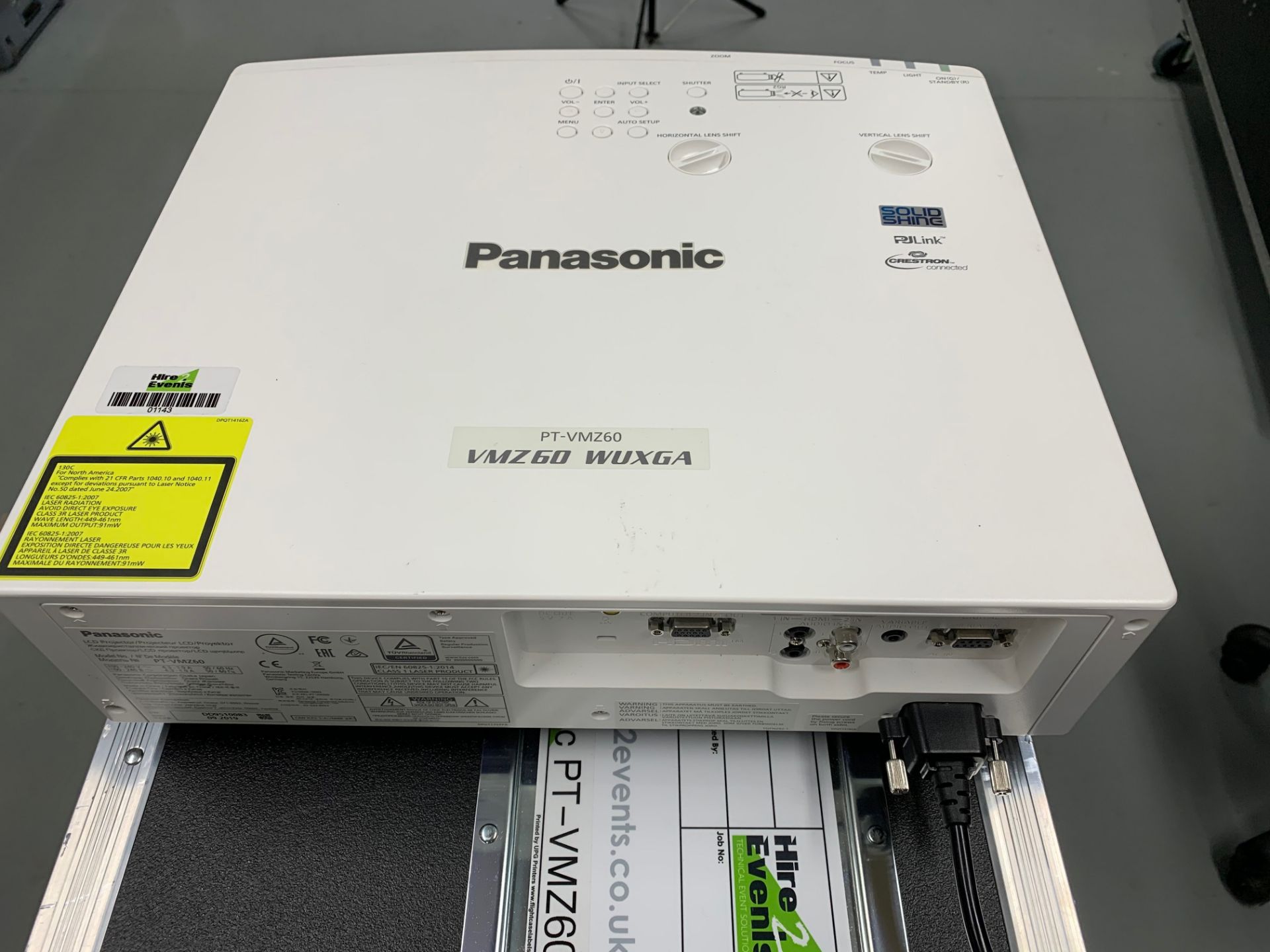 Panasonic PT-VMZ60 WUXGA 6K 6000 Lumen Laser Solid Shine Projector LOW USAGE Projector Running Time - Image 4 of 6