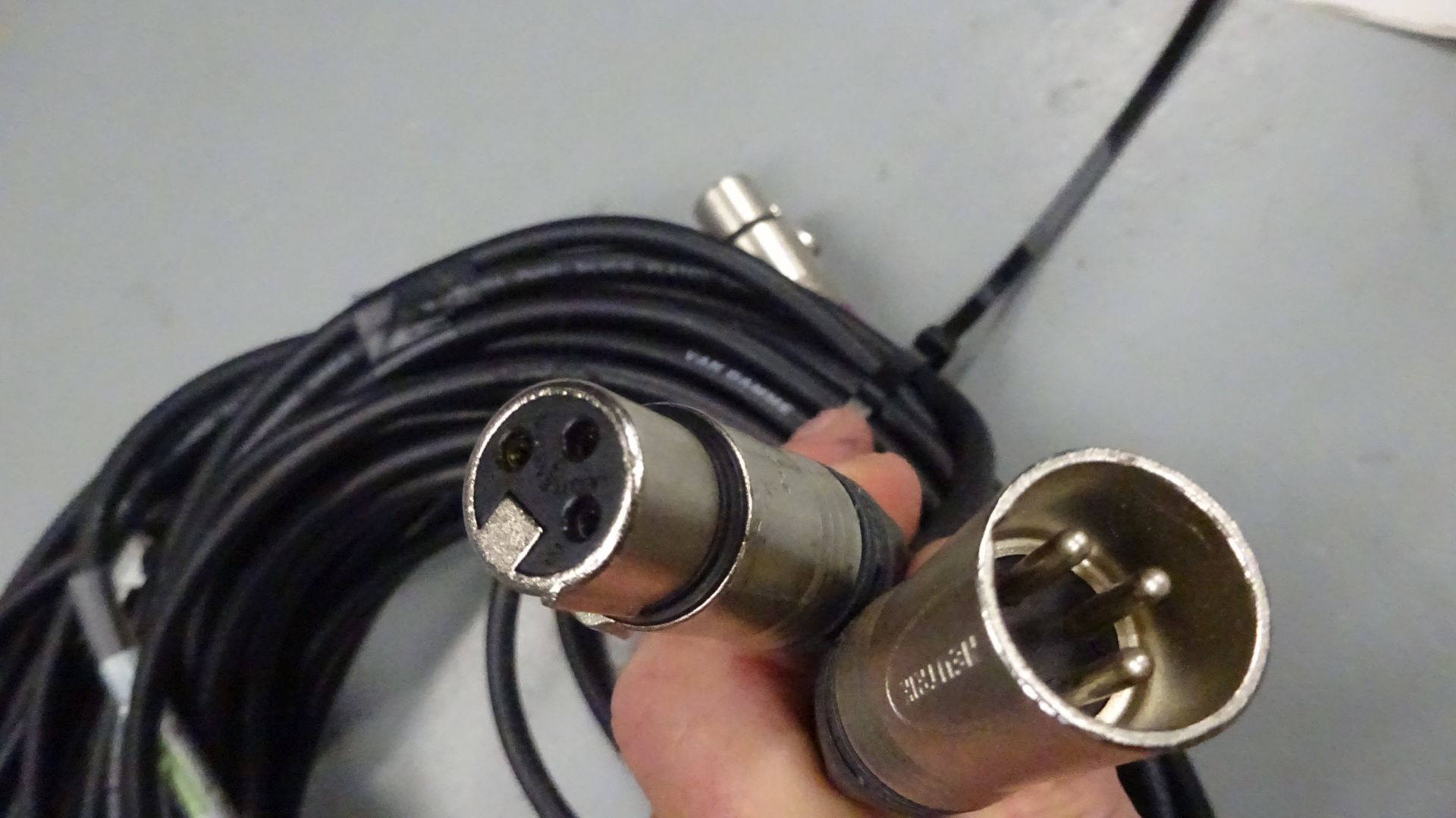 5 x 5m XLR M - XLR F Cable - Image 2 of 2