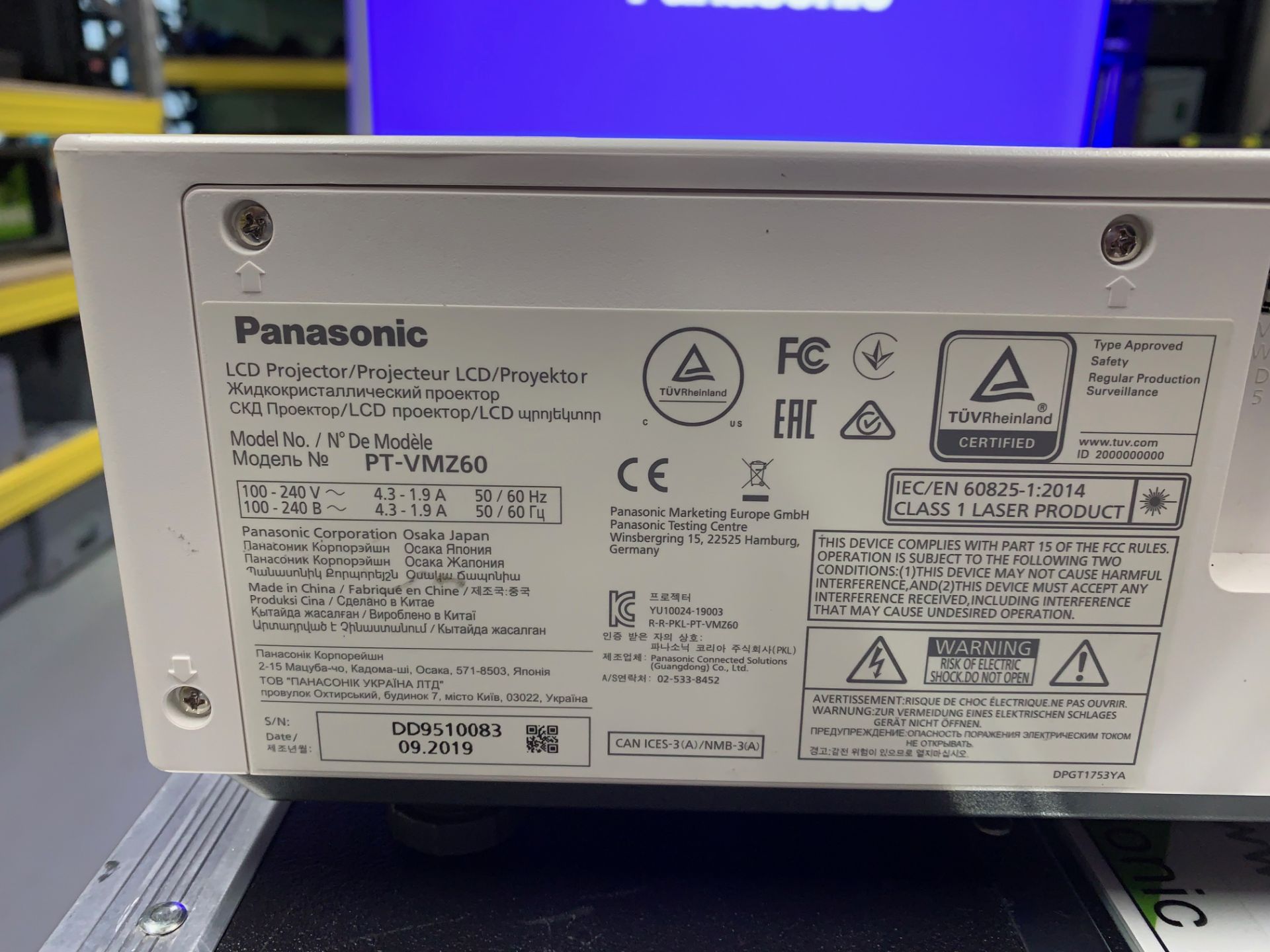 Panasonic PT-VMZ60 WUXGA 6K 6000 Lumen Laser Solid Shine Projector LOW USAGE Projector Running Time - Image 3 of 6