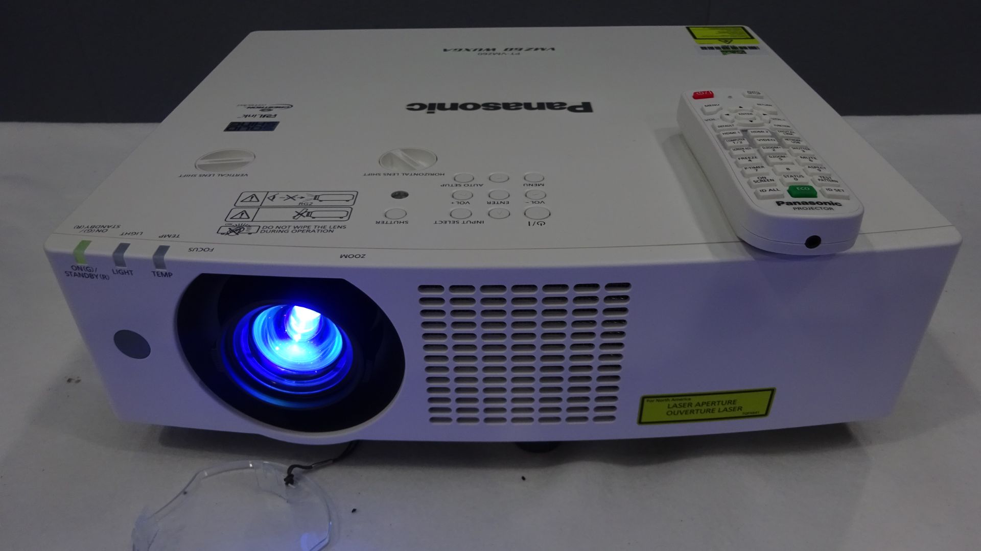 Panasonic PT-VMZ60 WUXGA 6K Lumen Laser Solid Shine Projector BRAND NEW IN ORGINAL BOX NOT USED Se