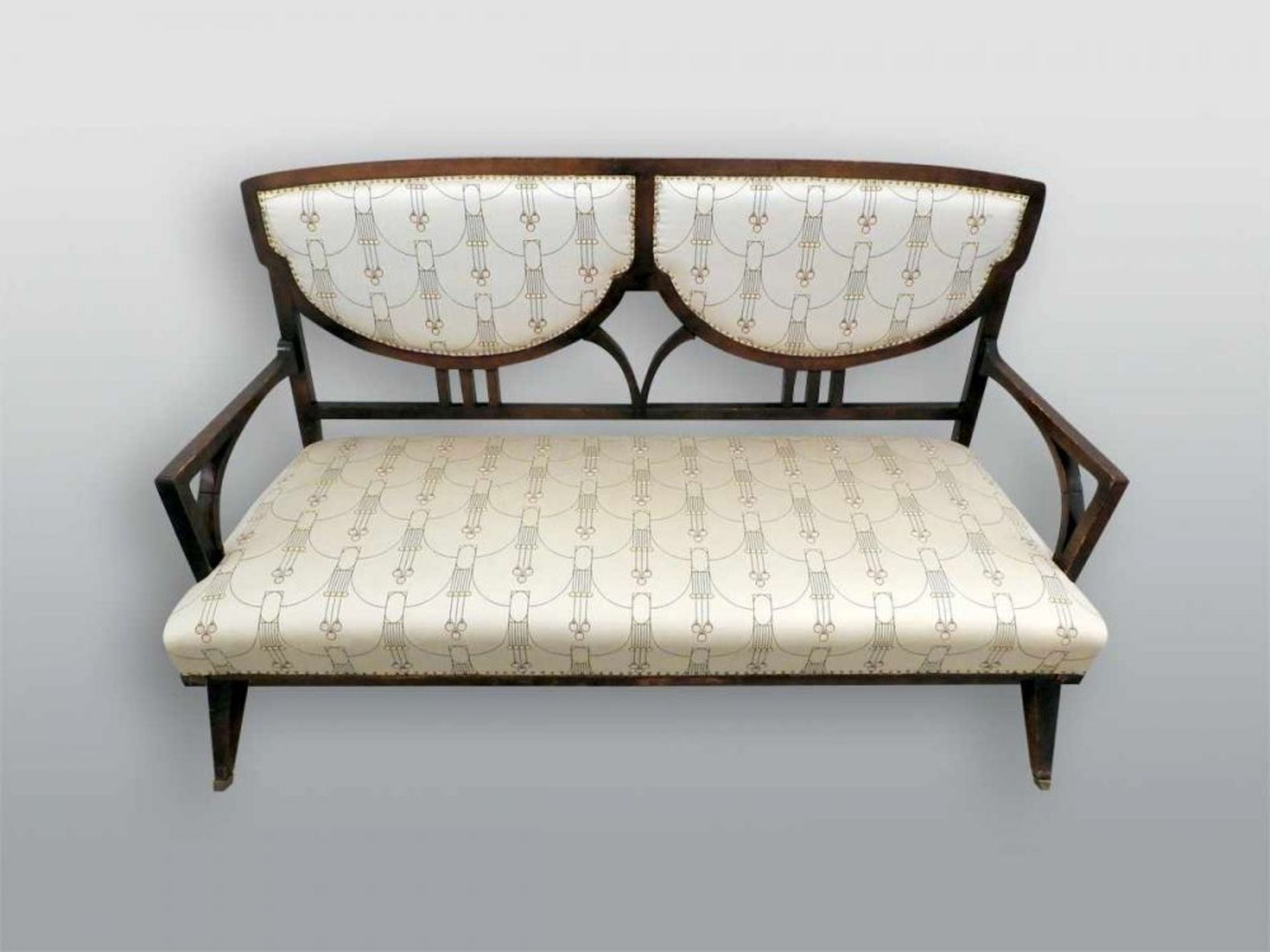 Jugendstil-Sofa