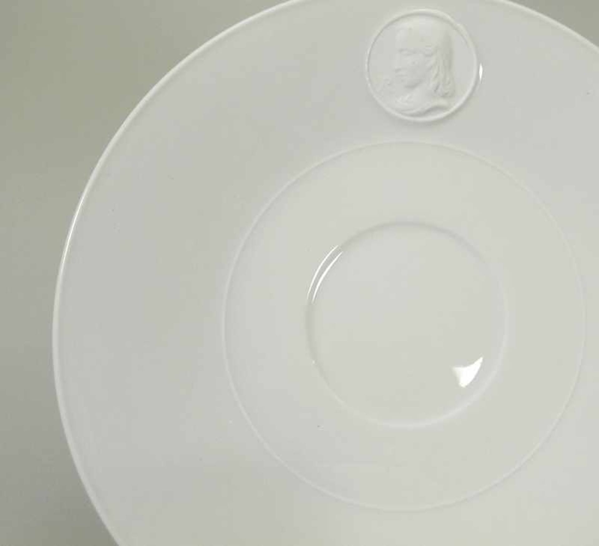 KPM, "Arkadia" Frühstücks-Set für Sieben PersonenPorzellan, einzeln am Boden mit unterglasurblauer - Bild 7 aus 9