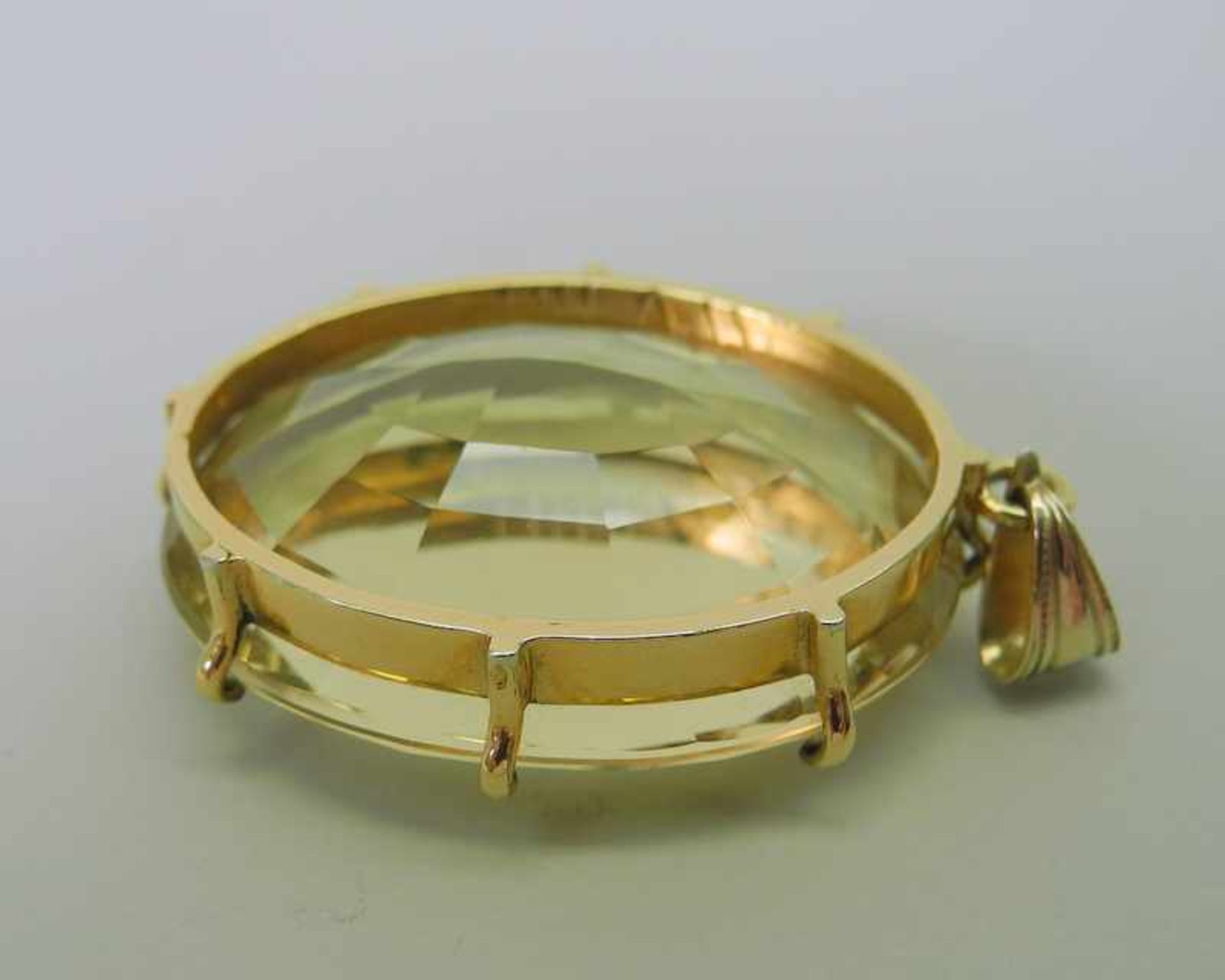 Großer Citrin-Anhänger18K. Gelbgold, mit Feingehalt "750" verso punziert. Laut Etikett 60ct. H x B x - Image 5 of 5