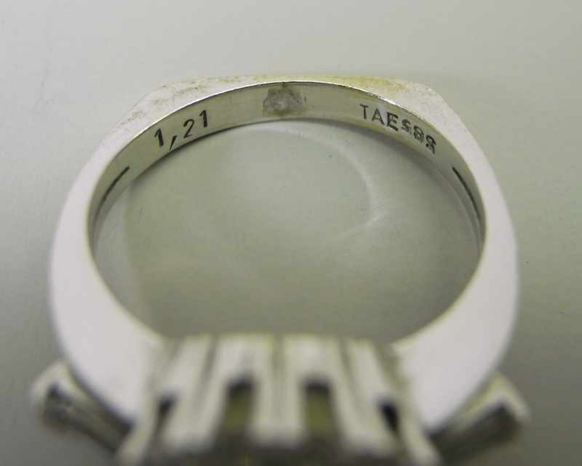 Brillant-Ring14 K. weißgoldener Ring mit einem Besatz von insgesamt 1,21 ct., in der Farbe G VSi 1/ - Image 6 of 7