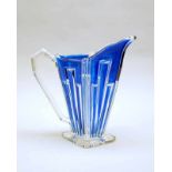 Art déco GlaskrugDurchsichtiges Glas blau emailliert mit geschliffener Oberfläche und