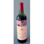 Chateau Mouton RothschildJahrgang 1975, Inhalt 1500 ml. Etikett mit einem Kunstwerk von Andy Warhol.