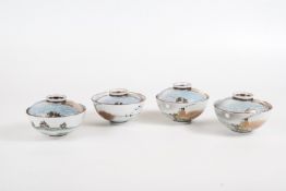 4 Deckelschalen, Japan 20. Jh.Porzellan. Bemalt mit weiter Flußlandschaft und Angler auf einer