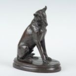 Türpe, Paul (1859 - 1944)Schäferhund auf einen Hirschkäfer blickend. Bronze, auf dem Sockel sign. P.