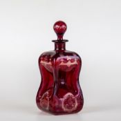 Kuttrolf, Egermann-GlashütteFarbloses Glas rubinrot überfangen mit mattgeätztem Landschaftsdekor und