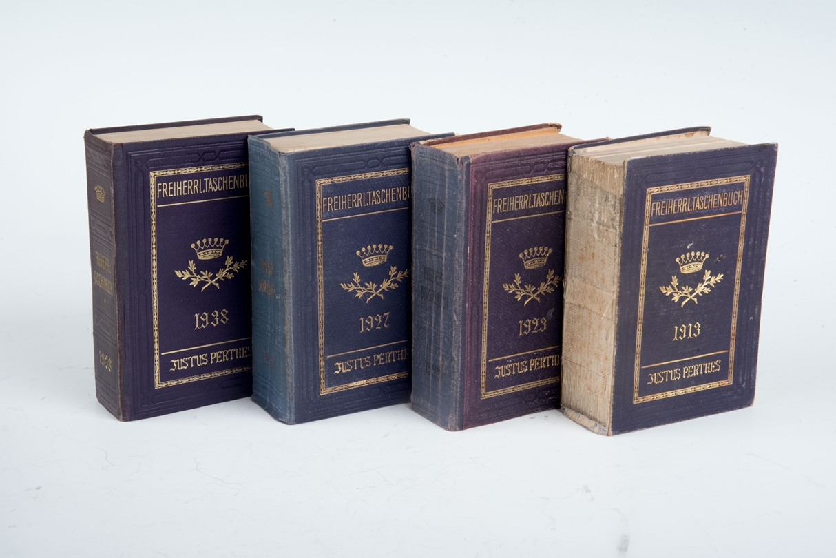 Freiherrl. Taschenbuch, Ausgabe 1913, 1923, 1927und 1938Gothaisches Genealogisches Taschenbuch der