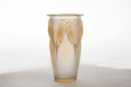 Lalique Vase "Ceylon"