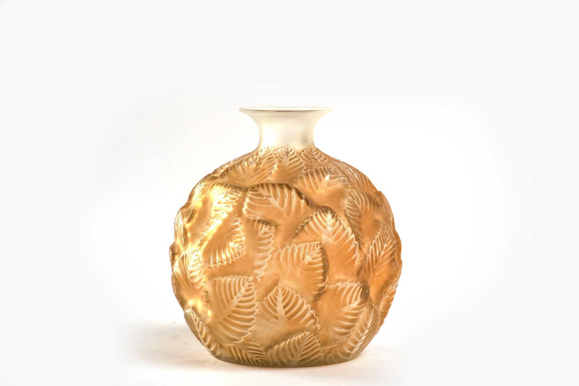 Vase "Ormeaux", René Lalique, Wingen-sur-Moder, Entwurf: 30. Dezember 1926