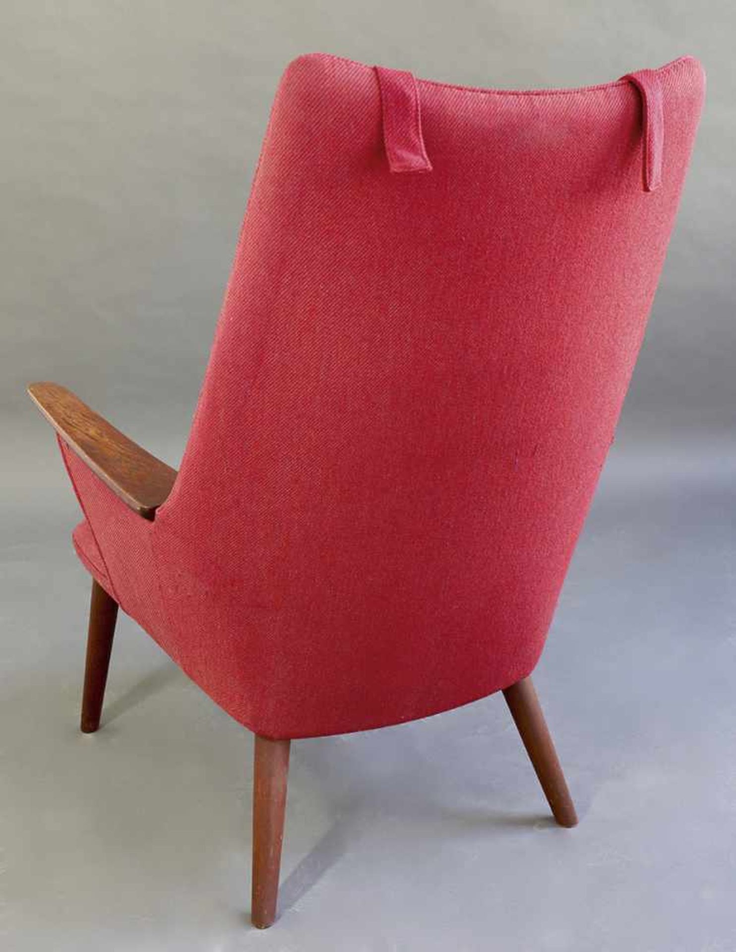 Hans J. WegnerAp Stolen, DänemarkHans J. Wegner Lounge Chair AP 27 Mama BearLounge chair model AP 27 - Bild 3 aus 4