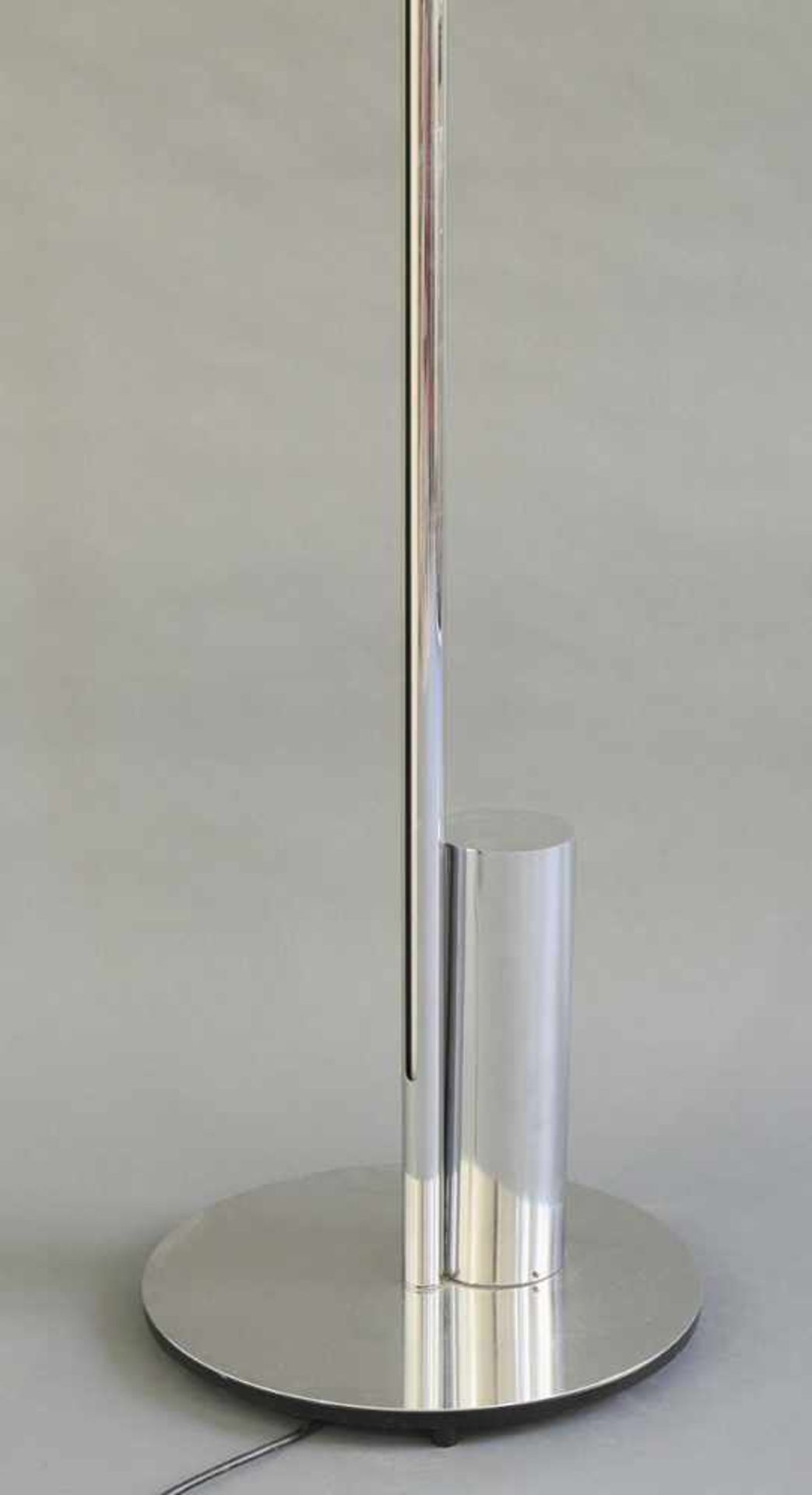 Nanda VigoArredoluce, MonzaNanda Vigo Arredoluce Floor Lamp LineaFloor lamp model 14031 Linea.
