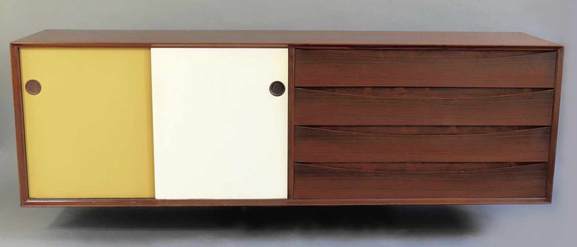 Arne VodderSibast Furniture Co., DänemarkArne Vodder Sibast Sideboard coloured DoorsSideboard with