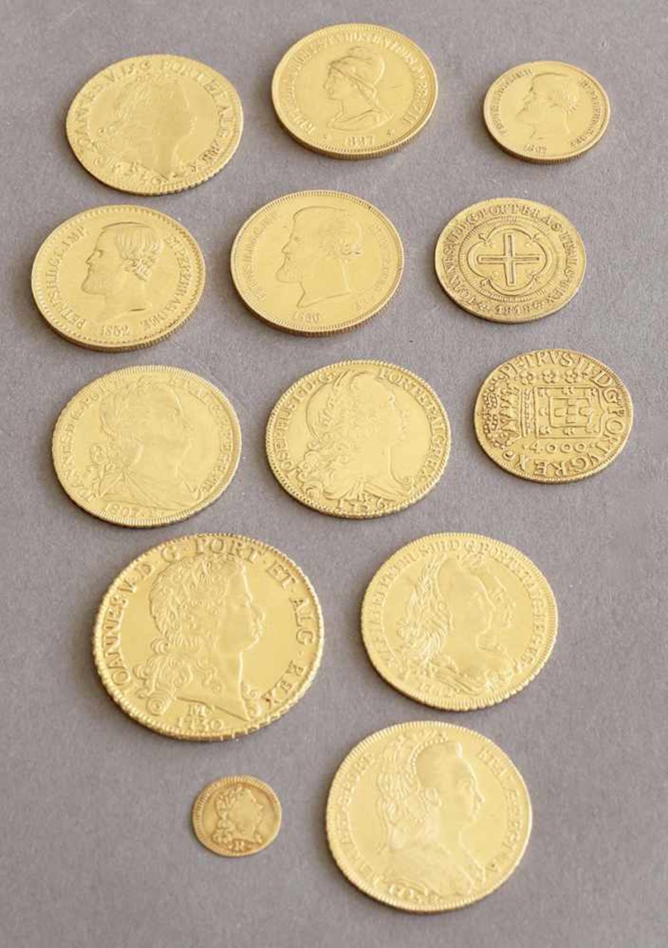 13 Brazilian Goldcoins 22 ct 1699- 1897 13 Brazilian goldcoins (400 - 20000 Réis). 1699- 1897.