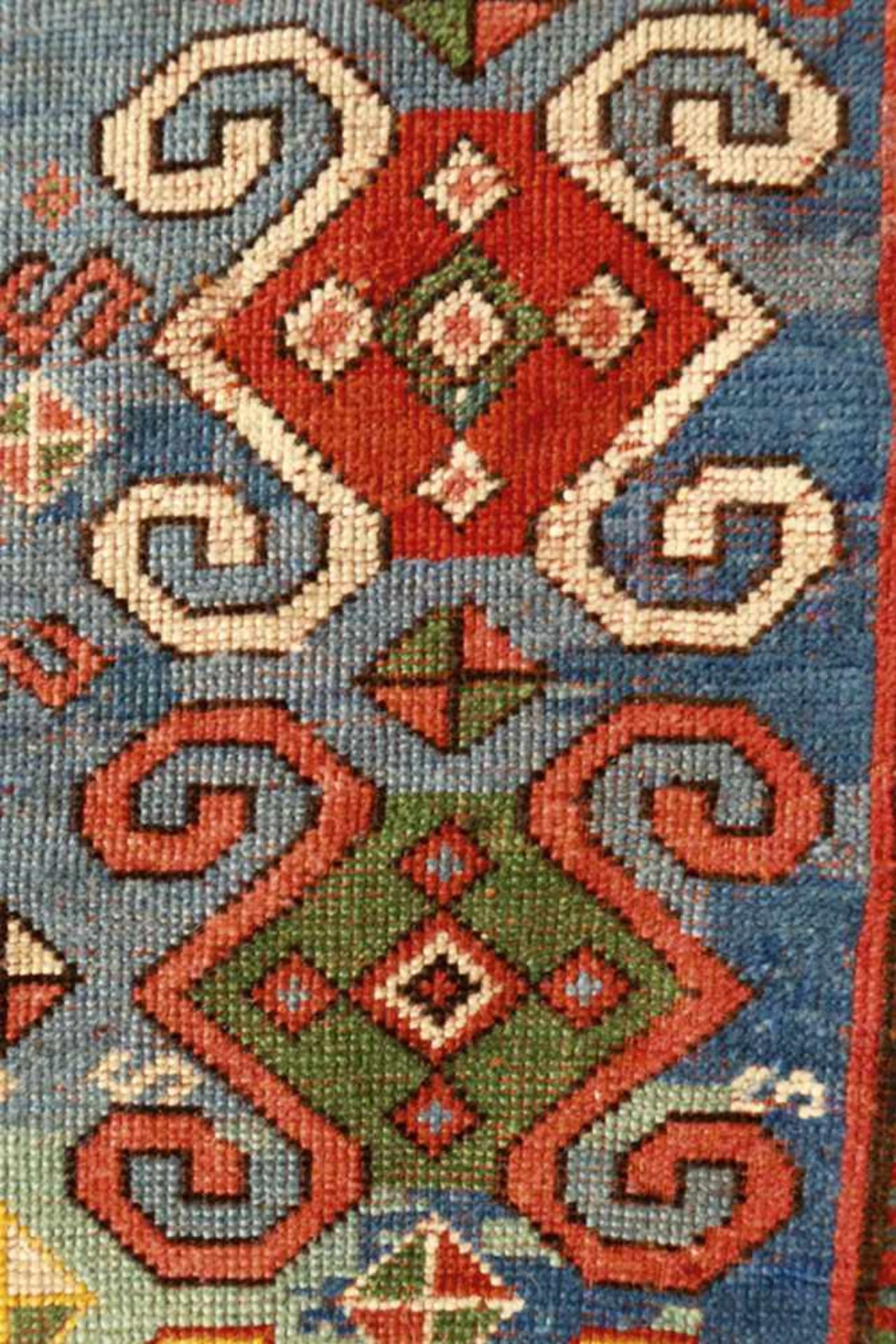 Carpet Kazak about 1890Carpet Kazak, Caucasus around 1890. Wool / wool. 200 x 162 cm.Caucasus - Bild 3 aus 4