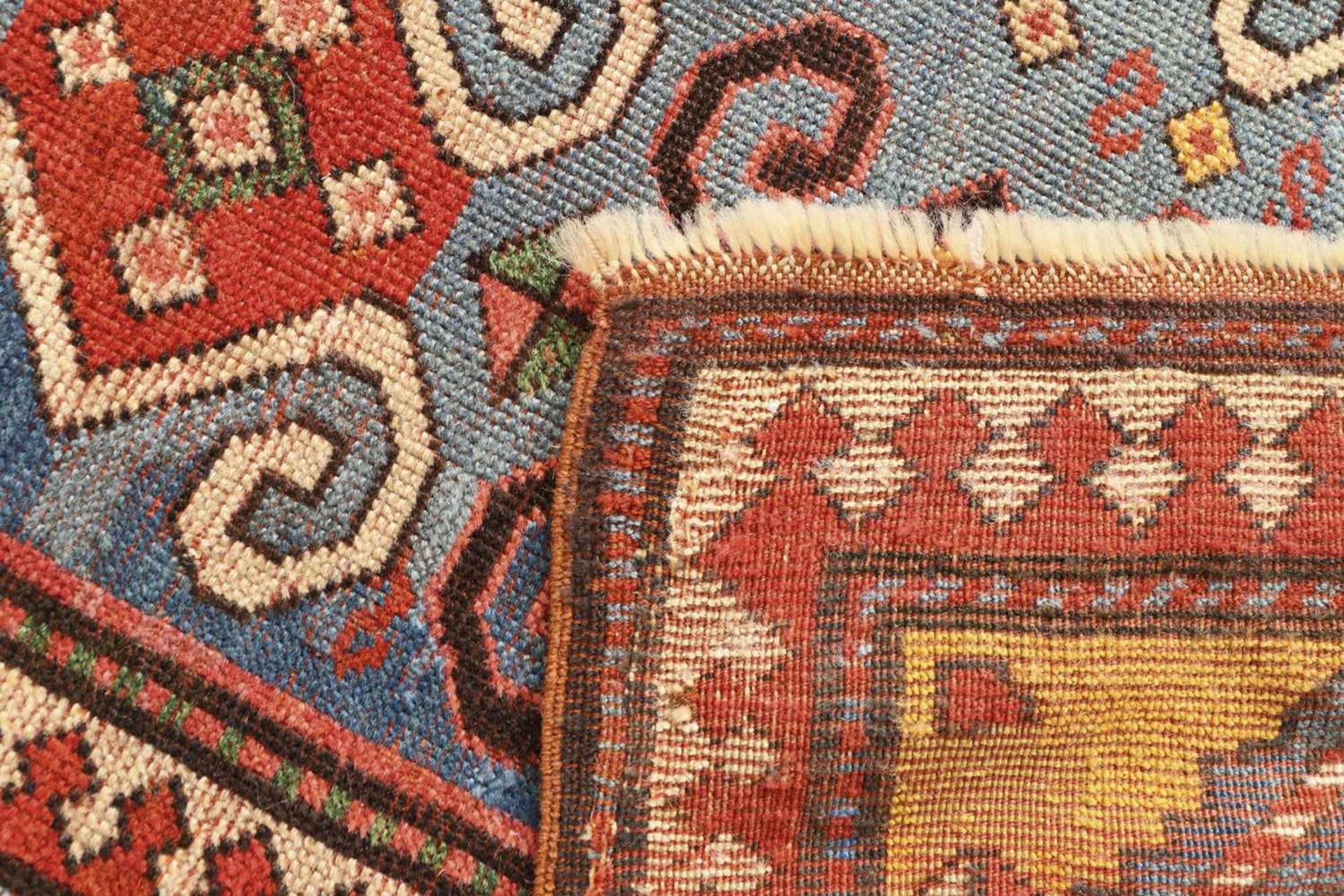 Carpet Kazak about 1890Carpet Kazak, Caucasus around 1890. Wool / wool. 200 x 162 cm.Caucasus - Bild 4 aus 4