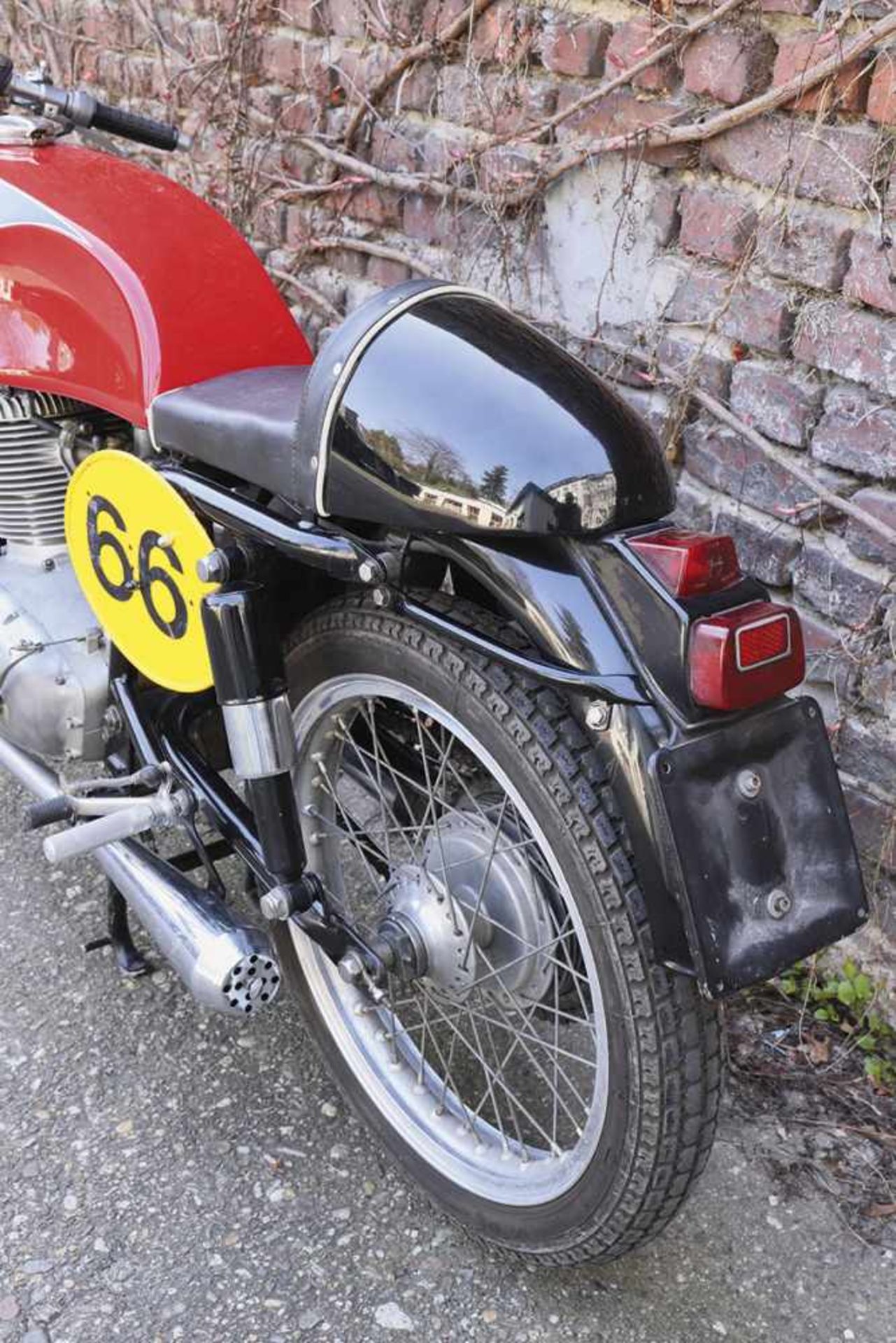 Gilera, Ancore / MilanoGilera Oldtimer Motorcycle Racing B 300Gilera racing machine based on a - Bild 3 aus 5