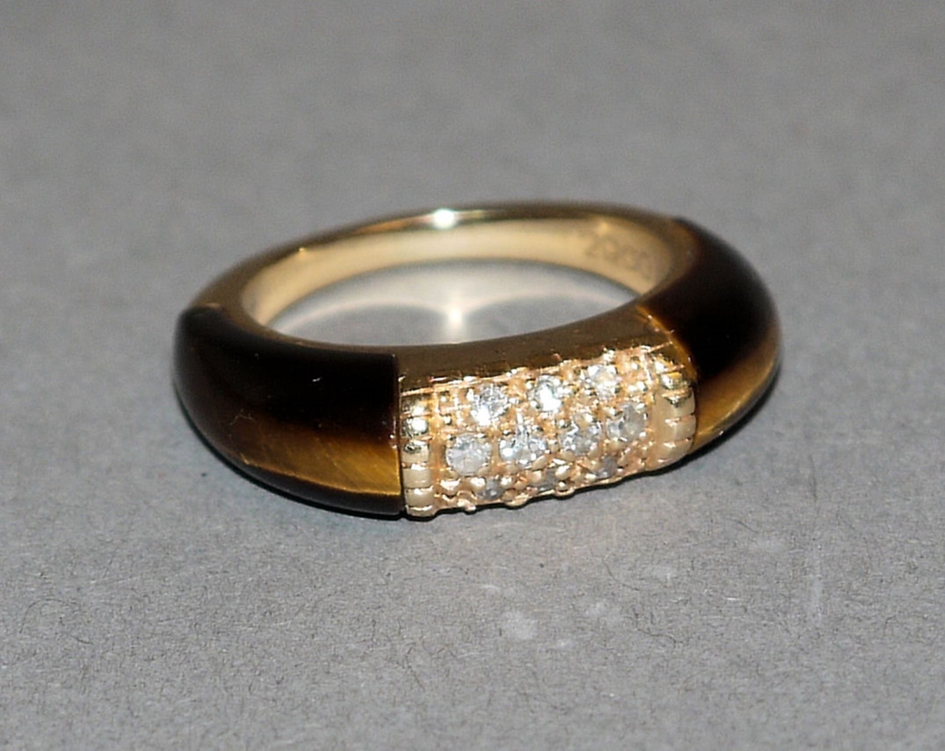 Tigeraugenring mit Brillanten, Gold, Juwelier Christ