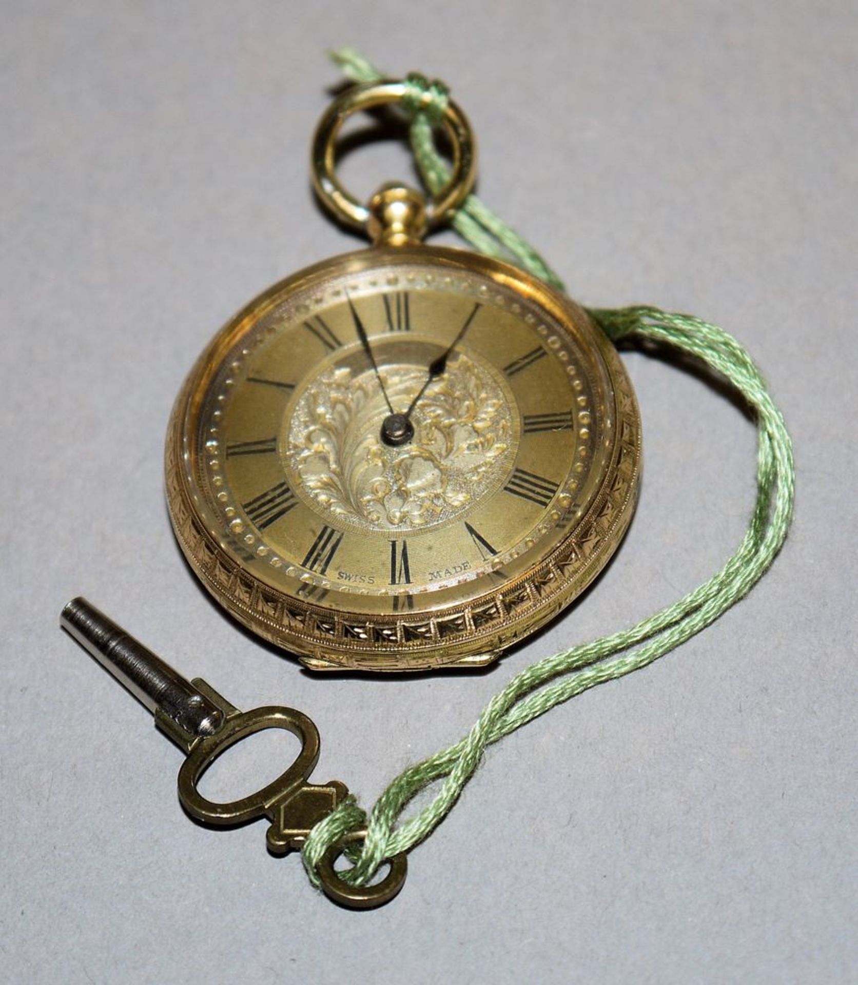 Goldene Damentaschenuhr, Schweiz um 1880