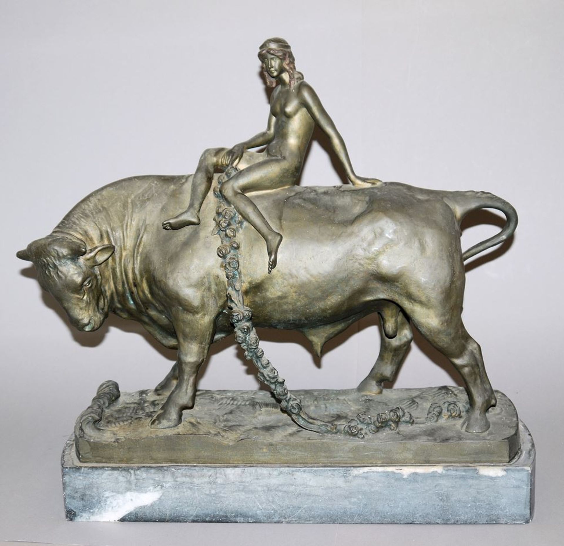 Lilli Wislicenus-Finzelberg, große Bronzeplastik "Europa" mit eigenhändigem Zertifikat der