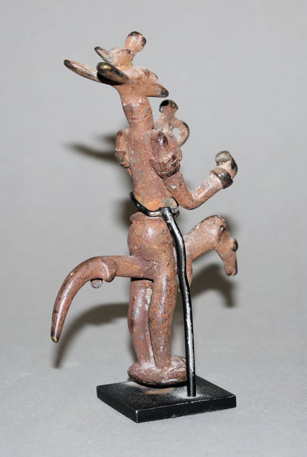 Reiterfigur aus Bronze der Kulango/Senufo, Elfenbeinküste - Bild 2 aus 2