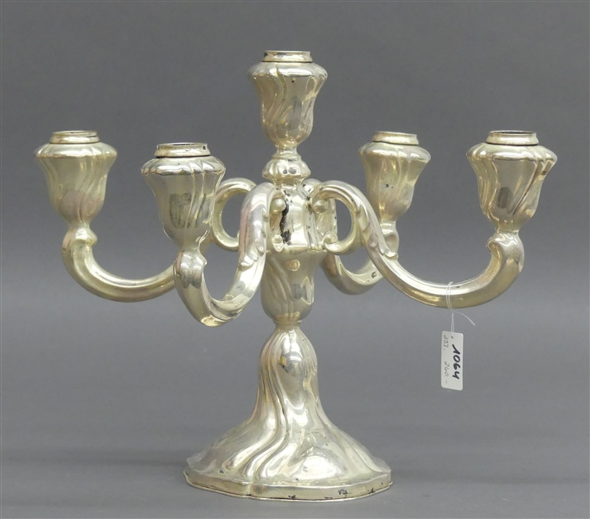 Kerzenleuchter 835 Silber, barocke Form Boden mit Metallplatte, 5-flammig, brutto 658 g schwer, h
