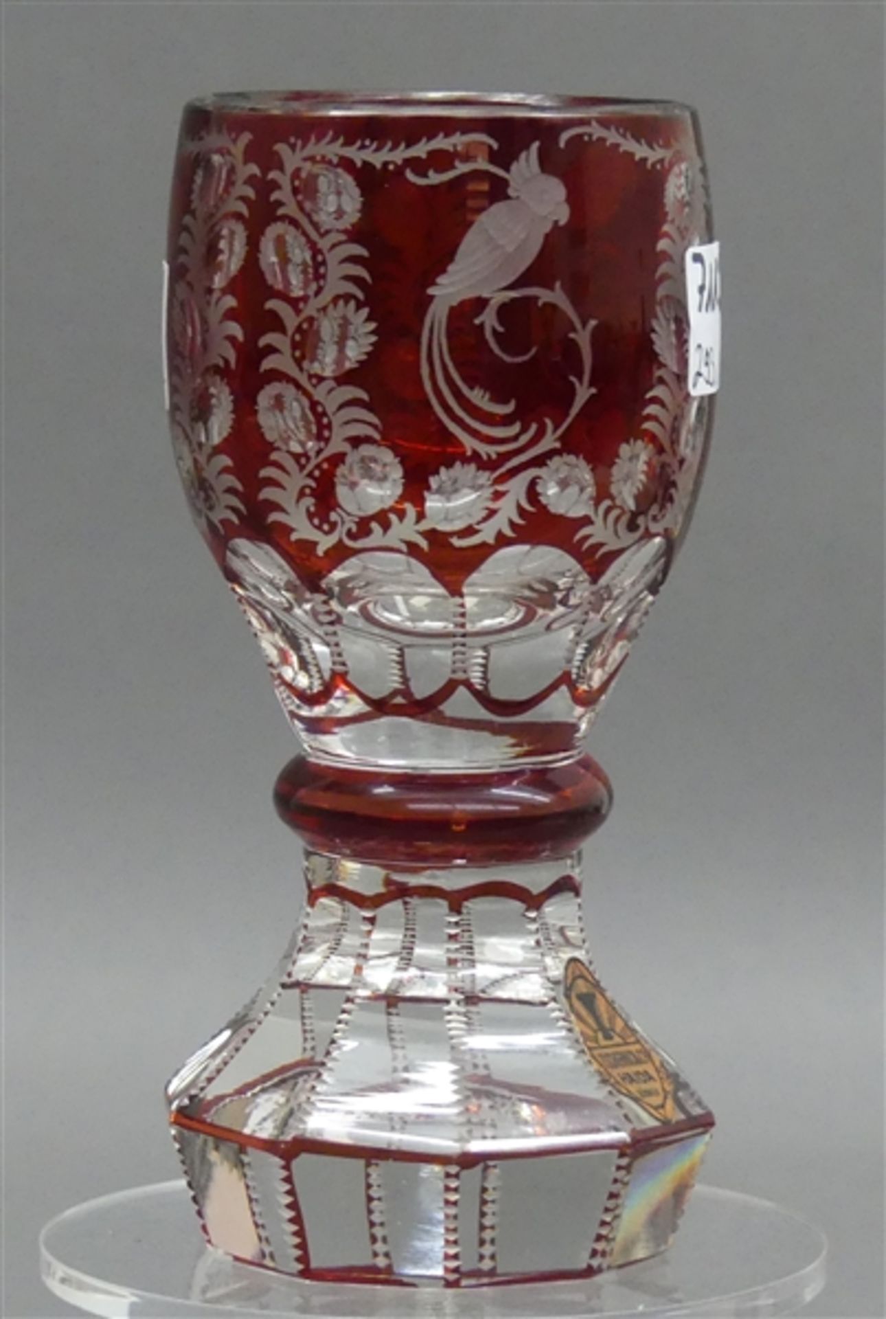 Freundschaftsbecher Glas, rubinrot, Böhmen um 1920, beschliffen, Fuß mit 10 Facetten, h 14,5 cm,