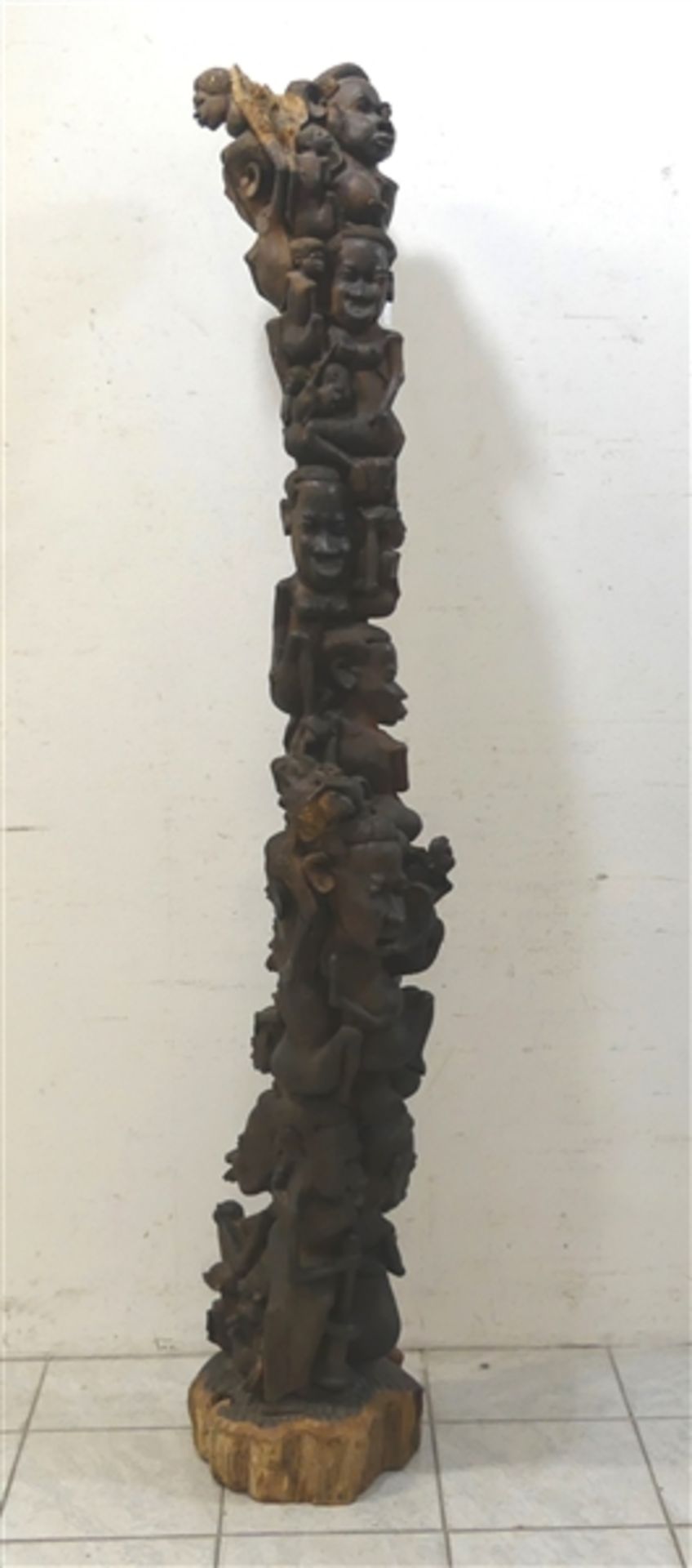 Stammesskulptur