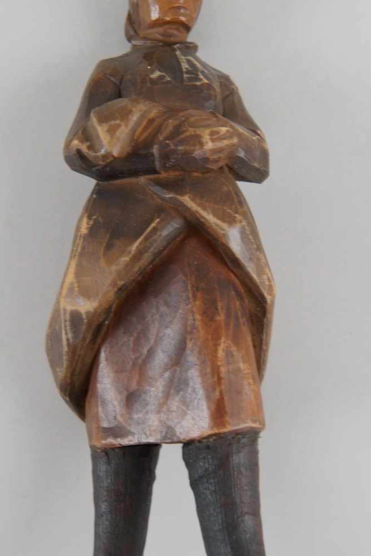 Gamsmanderl, Holz geschnitzt, mit Tierhorn, L 22 cm - Image 3 of 4