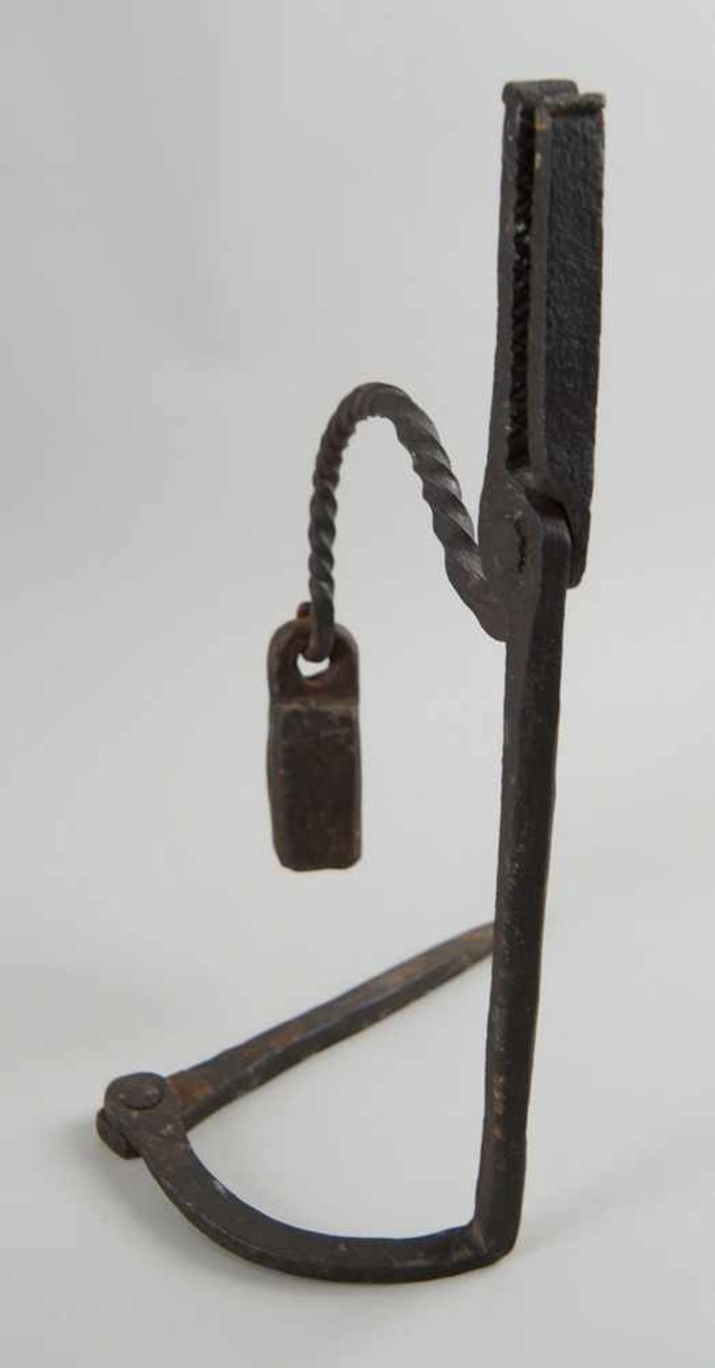Kienspanhalter, Eisen, 17. JH, H 32 cm - Bild 5 aus 5