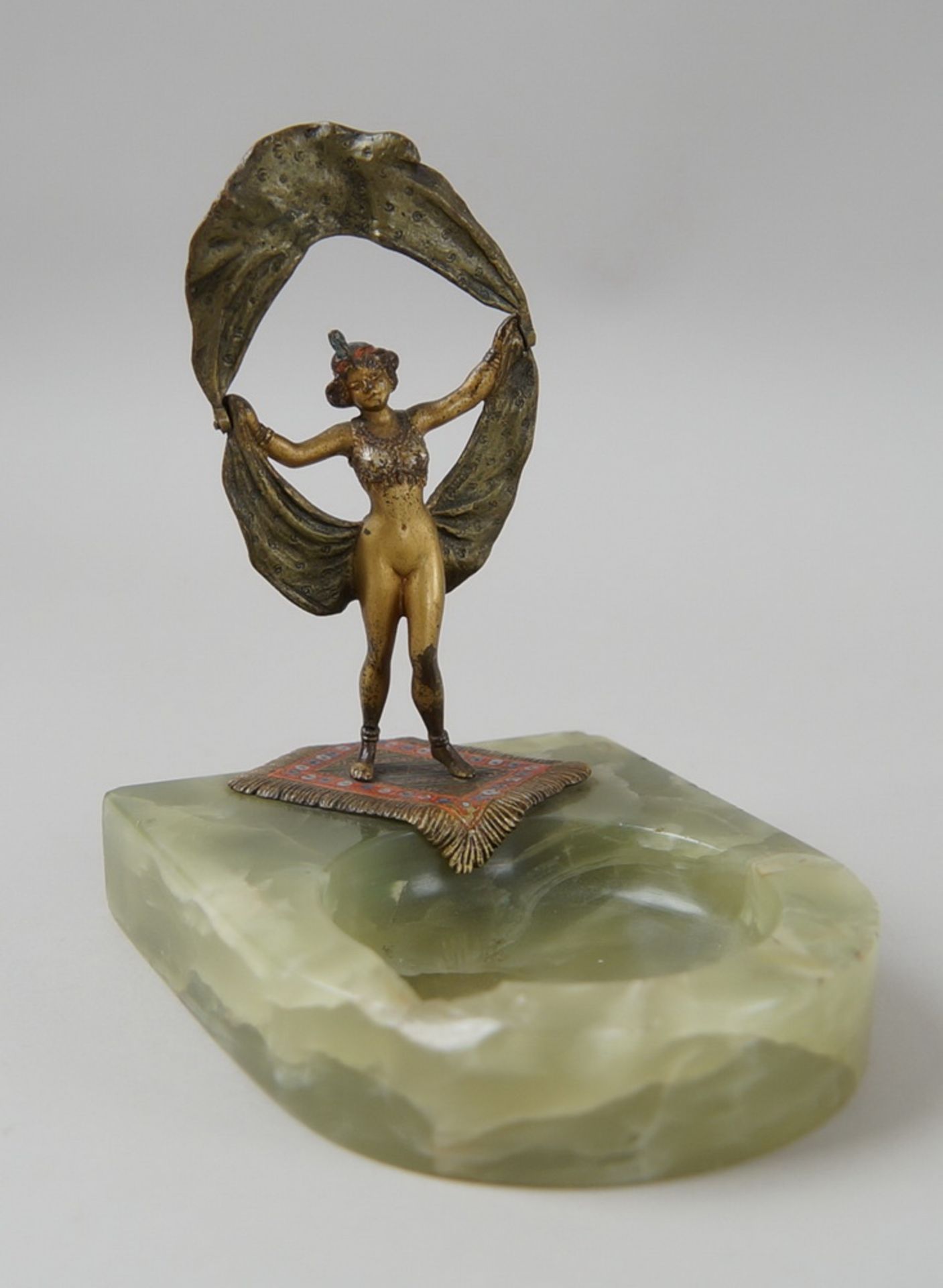 Wiener Bronze, tanzendes orientalisches Mädchen, Rock zum hochklappen, mit Onyxschale - Bild 2 aus 10