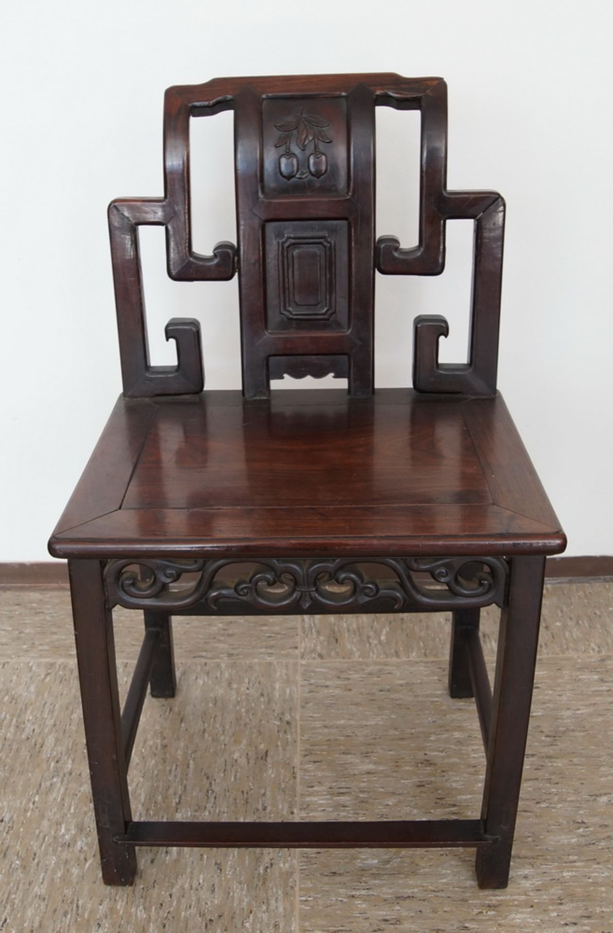 Stuhl China, schweres Holz, besch., 93x52x42SH51cm - Bild 3 aus 5