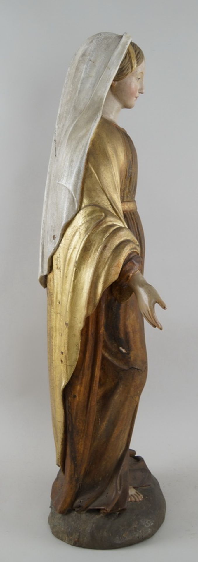 Prächtige neapolitanische Madonna, 19. JH, Holz geschnitzt und gefasst, vergoldet, H 91cm - Bild 9 aus 10