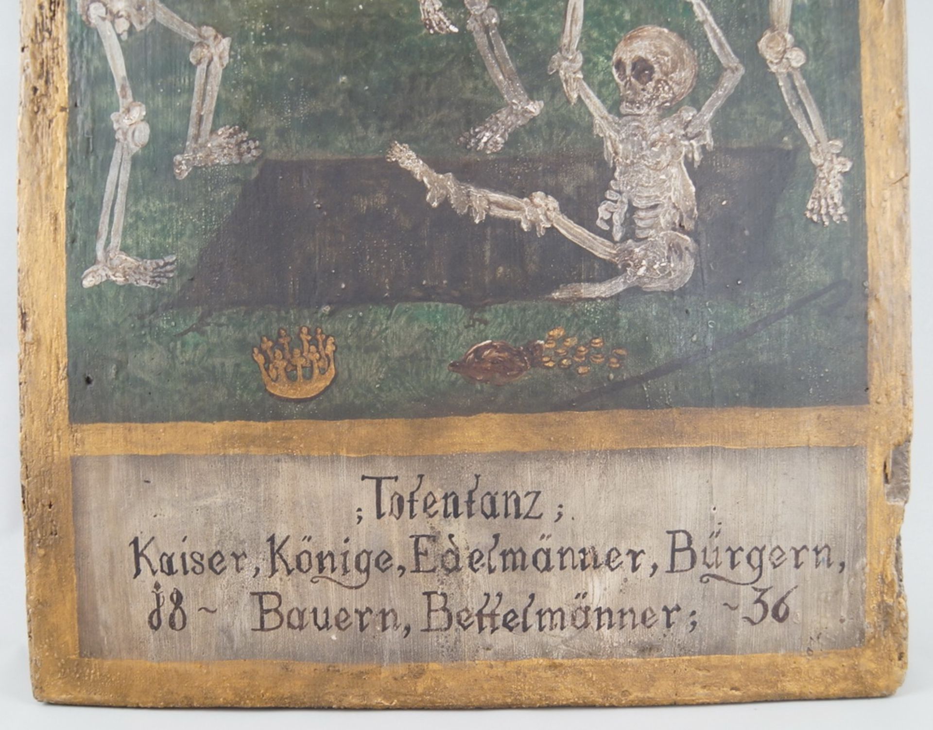 Totentanz / Makabertanz, datiert 1836, vier Gerippe beim Tanz, mit Sinnspruch: Kaiser, - Bild 4 aus 7