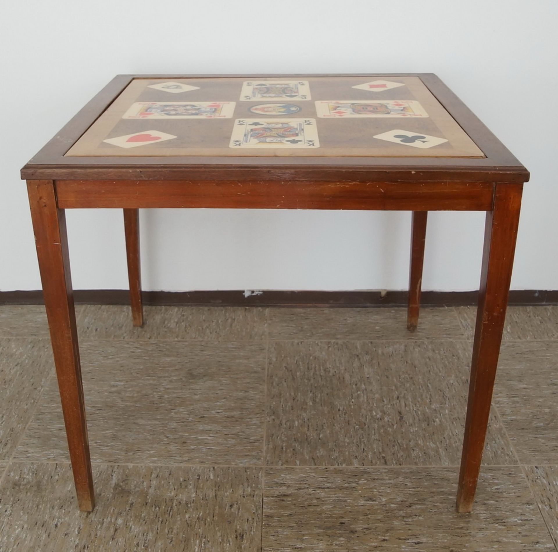 Spieltisch, Platte zum wenden, Poker und Schach, rest.-bed., Altersspuren, 79x91x91cm