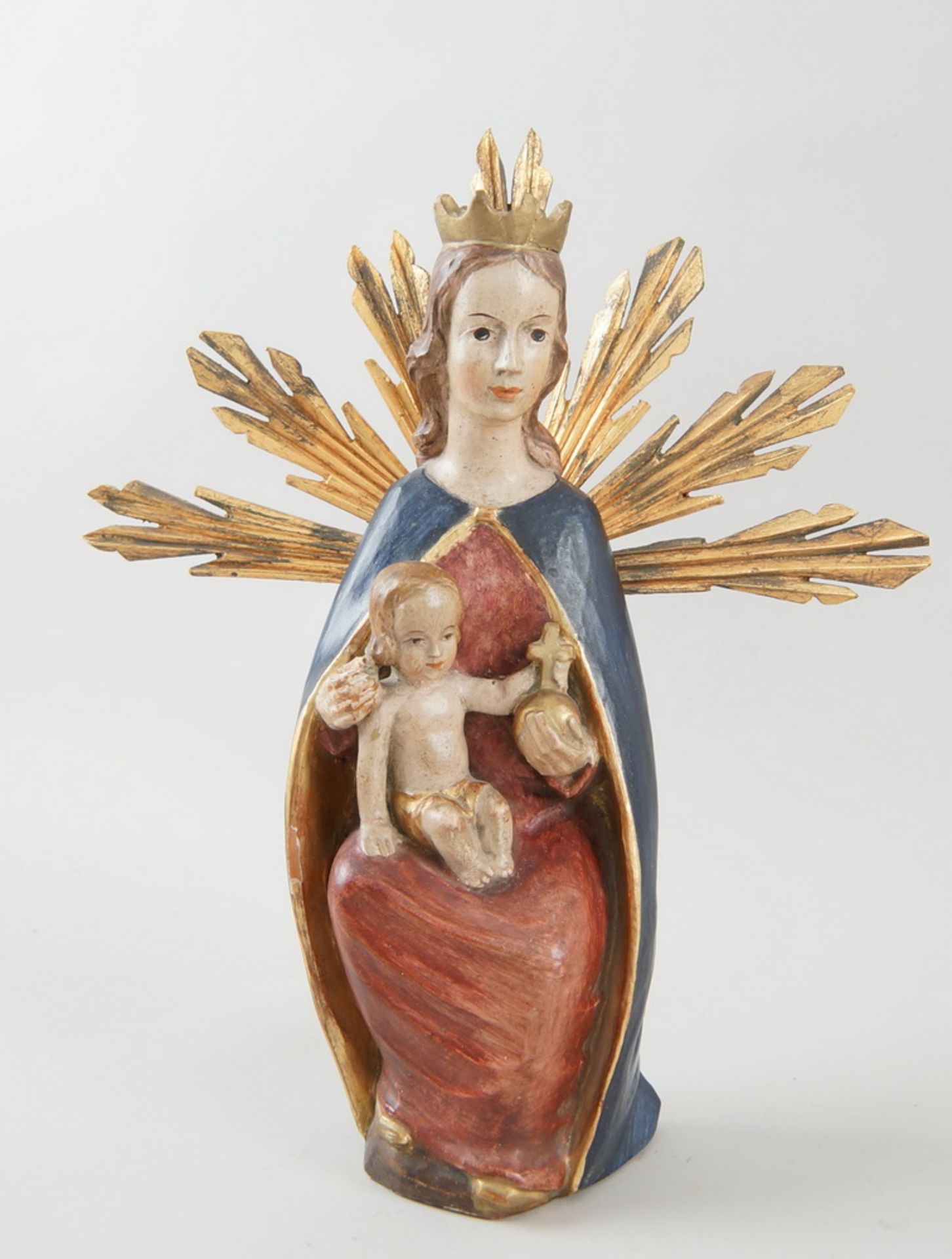 Liebliche Strahlenkranz - Madonna mit Jesus auf dem Schoss, Holz geschnitzt und gefasst, H34cm