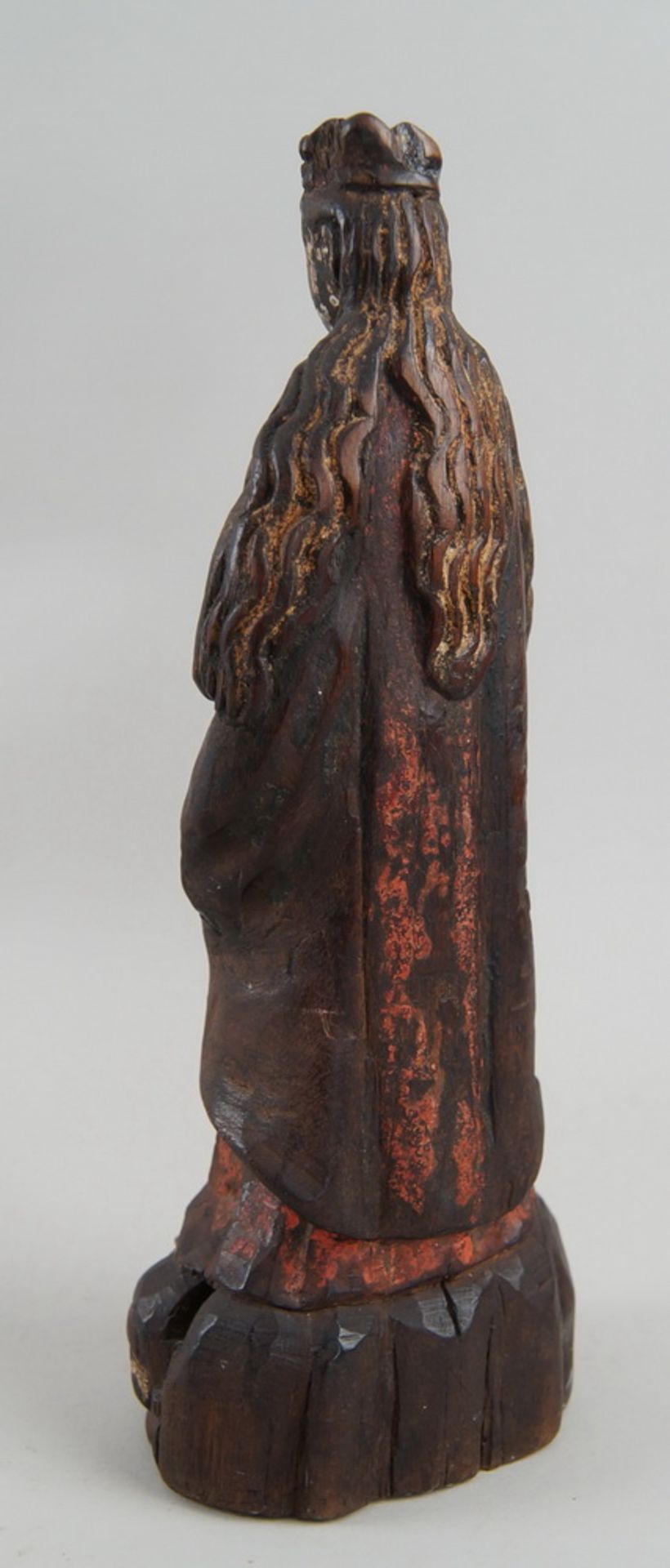 Spanische Madonna / Sichelmadonna, Holz geschnitzt und gefasst, 17. JH, Altersspuren, H27cm - Bild 4 aus 7