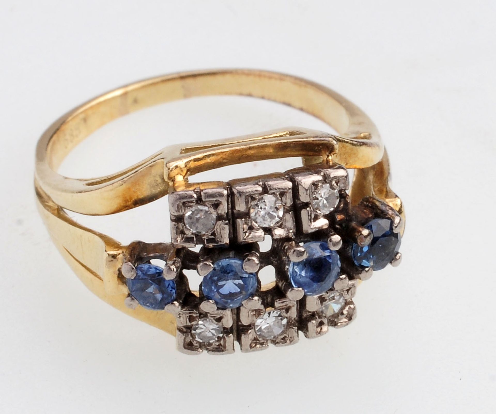 Saphir-Brillant-Ring