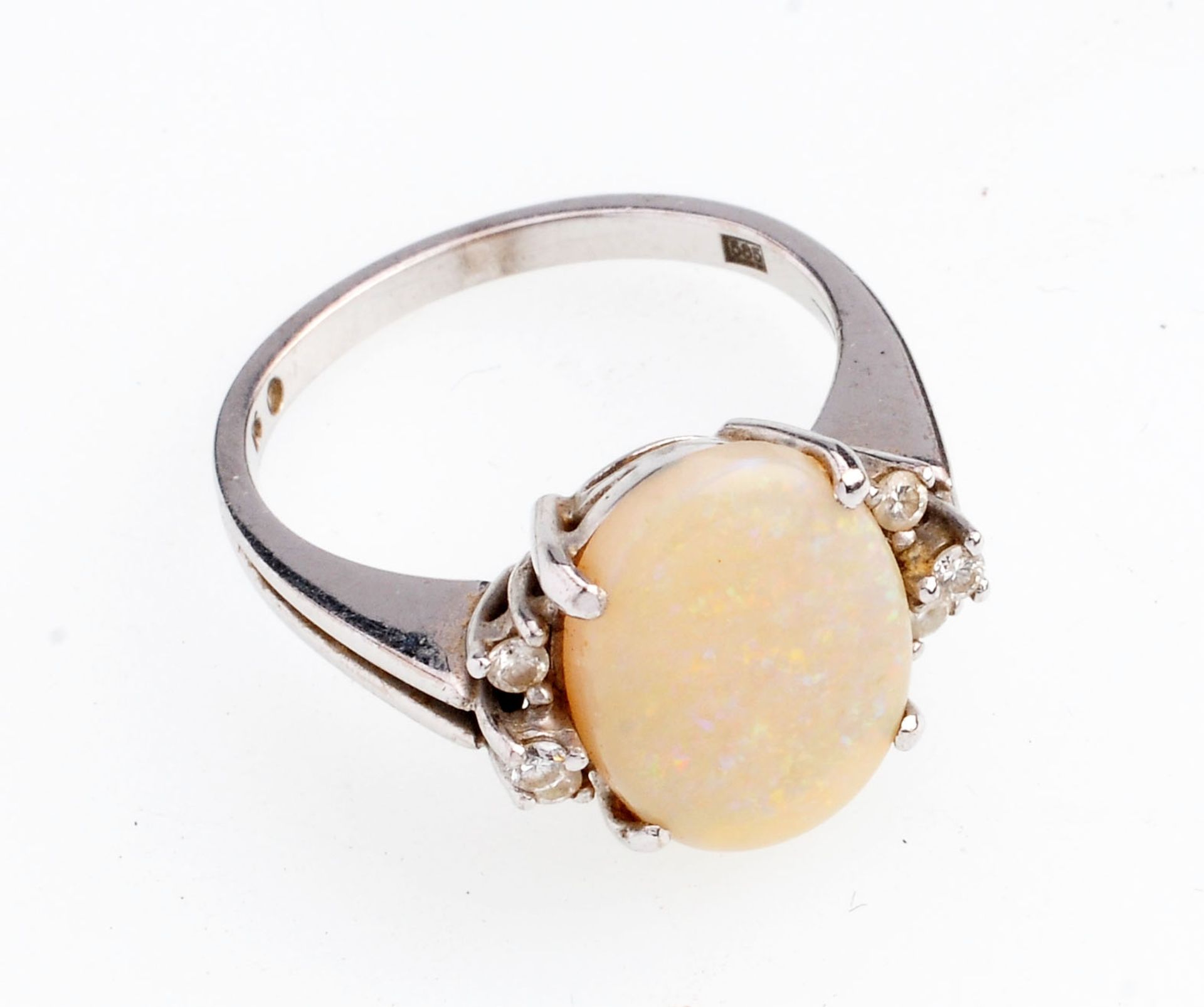 Opal-Brillant-Ring