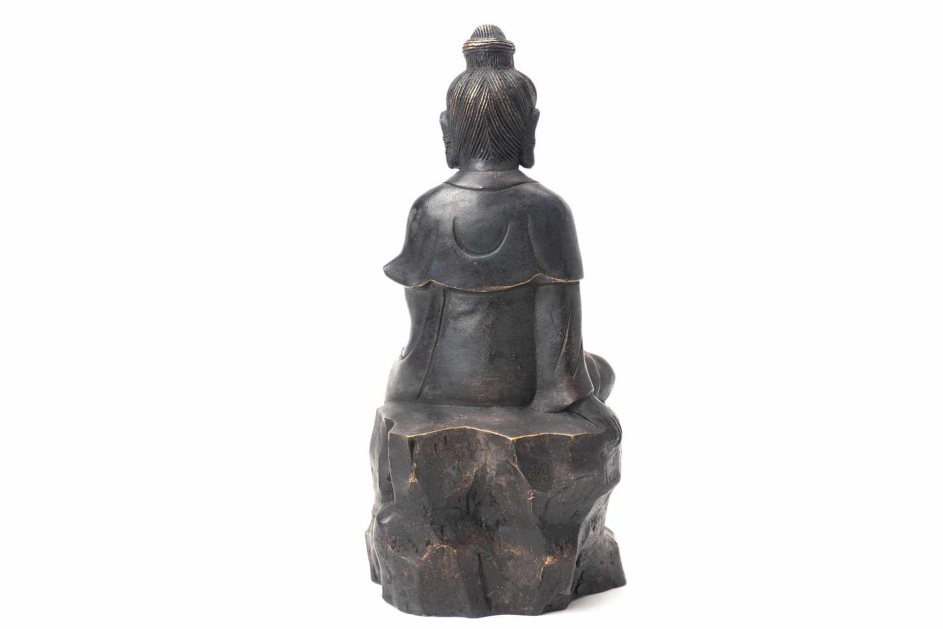 Sitzender Buddha - Bild 4 aus 16